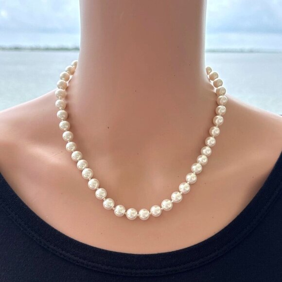RMN Faux Pearl Necklace Adjustable Length White Hand Knotted - Picture 3 of 5